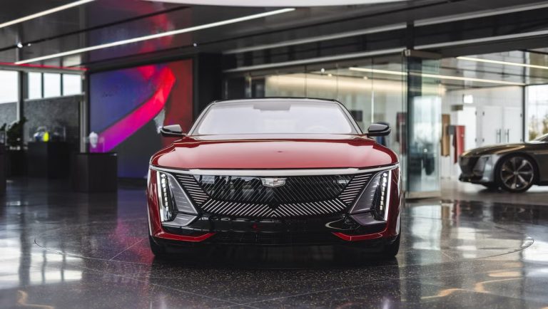 The 2024 Cadillac Celestiq Is Calm During Its First Ride-Along