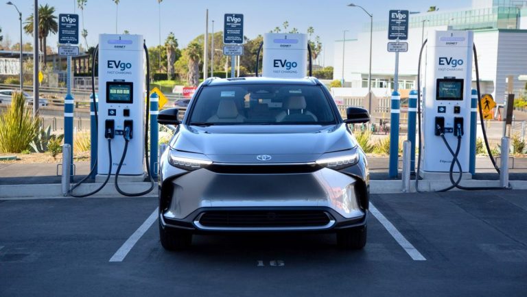 Toyota Announces Plans for Solid-State EVs with a Range of 621 Miles